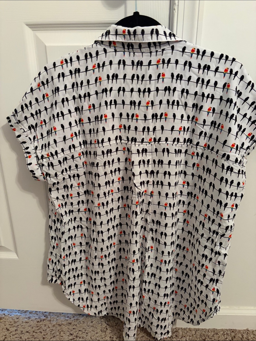 Jane and Delancey White Button-Down Shirt with Black and Red Bird Print - Picture 4 of 4
